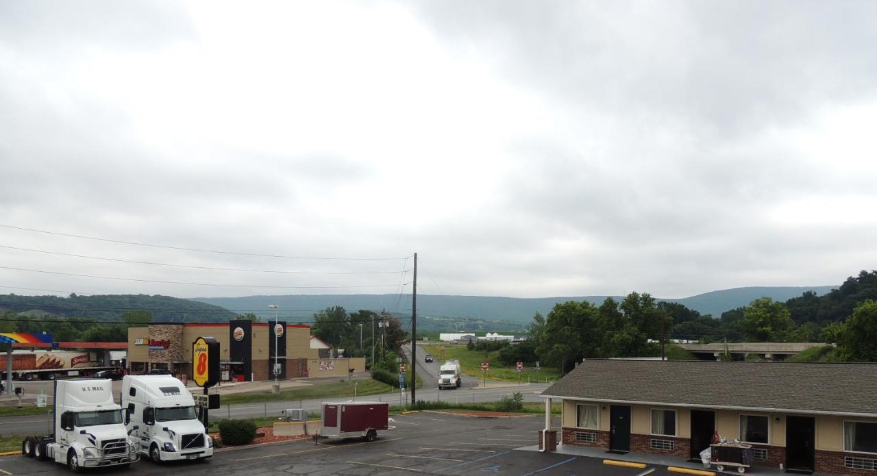 Super 8 By Wyndham Mifflinville Near Bloomsburg Exterior foto