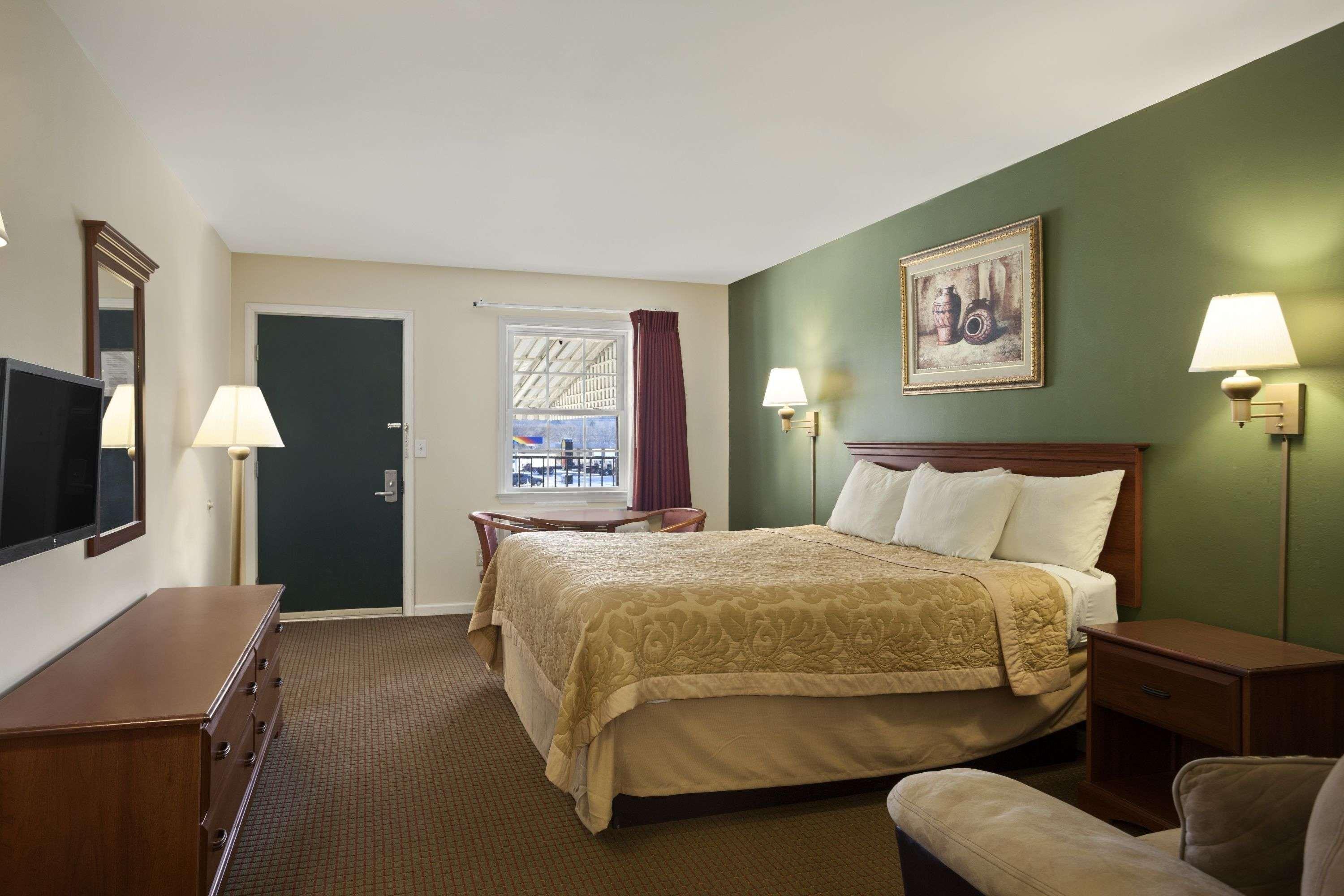 Super 8 By Wyndham Mifflinville Near Bloomsburg Exterior foto